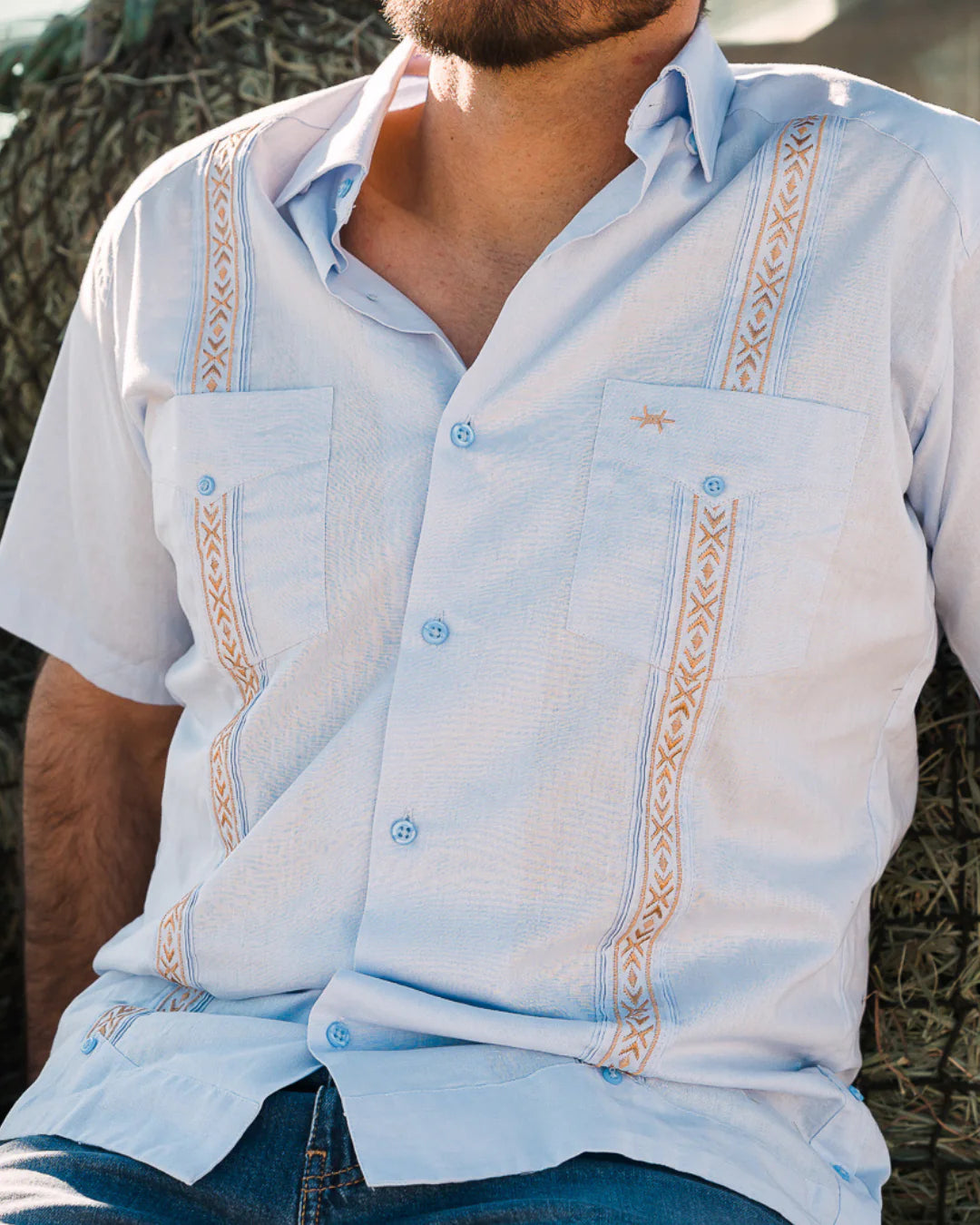 Tejas Guayabera - Benavides Oro