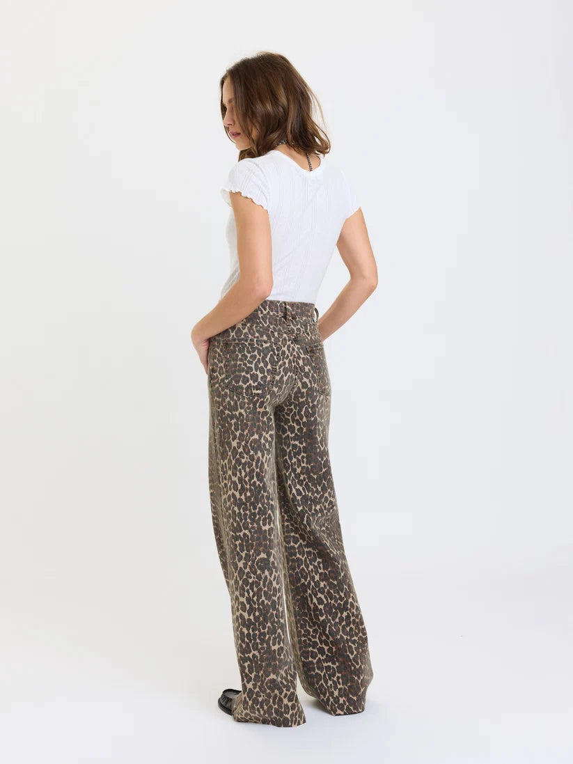 Far Out High Rise Wide Leg/Cool Cat by Daze