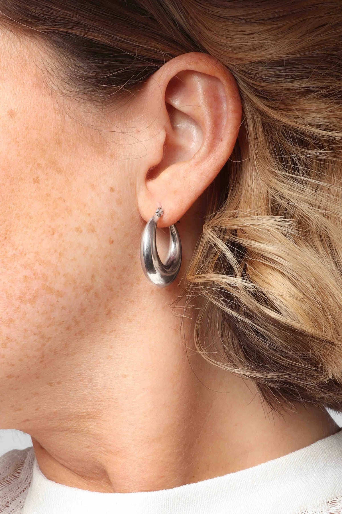 Layla Hoops- Silver