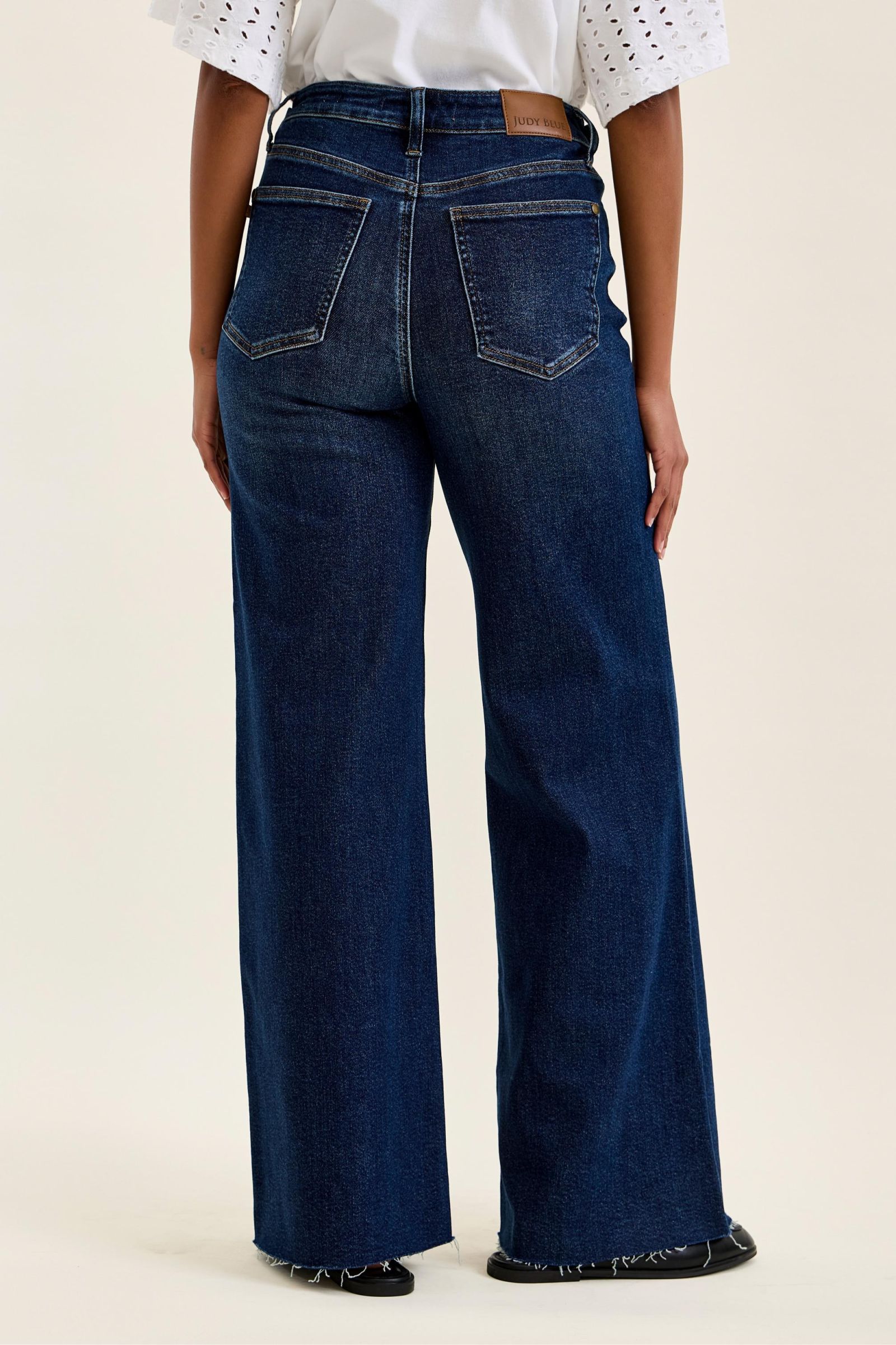 Judy Blue High Waist Retro Wide Leg w/ Adjustable Tabs/Petite Length 29"
