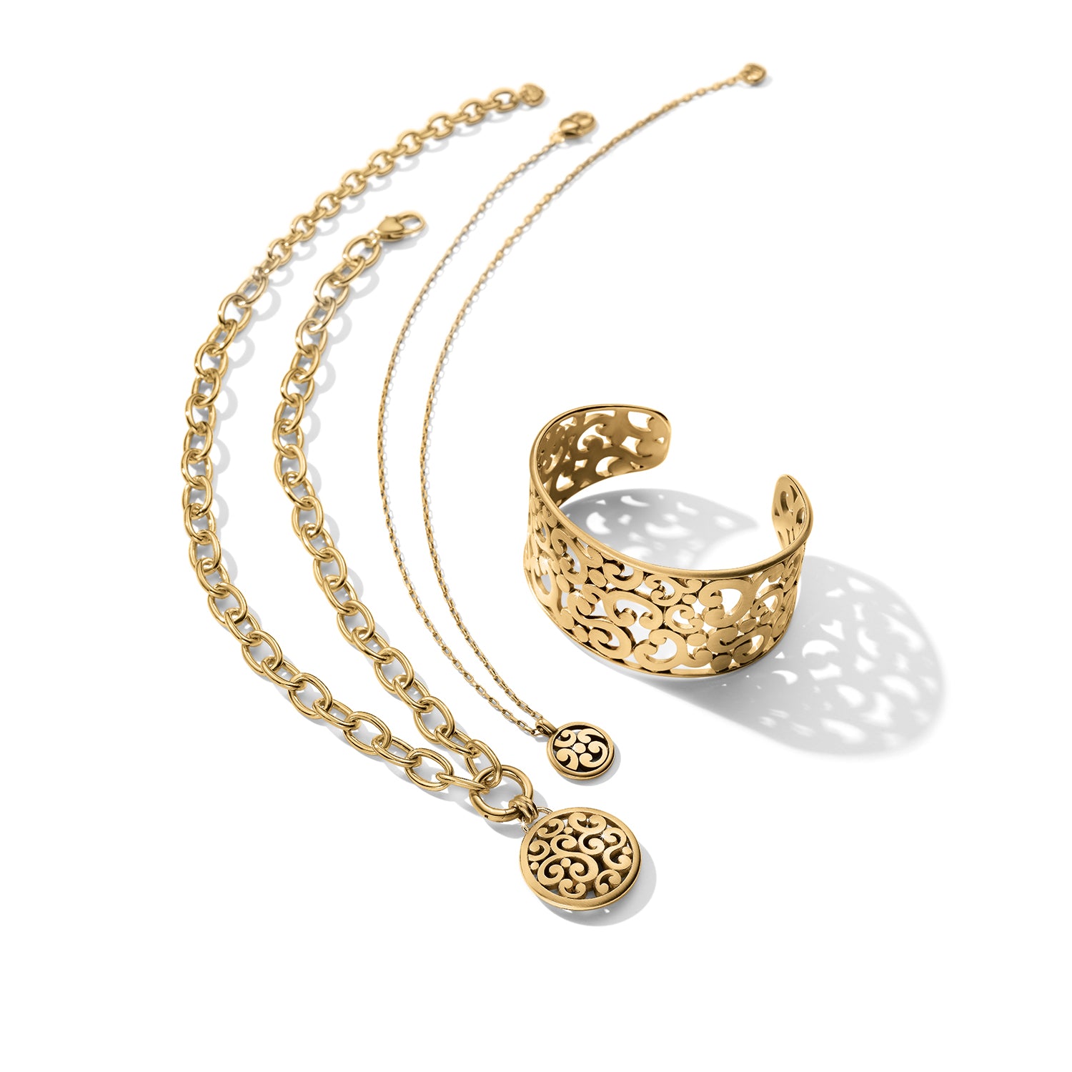 Contempo Medallion Charm Necklace/Gold