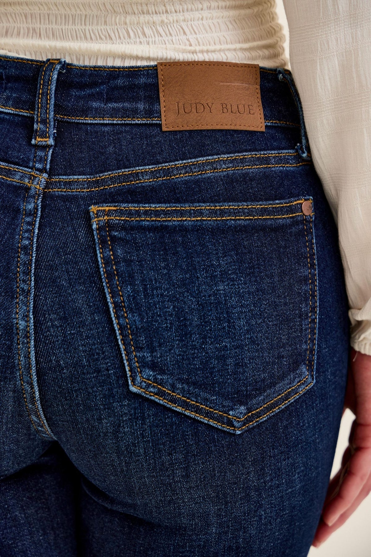 Judy Blue Mid Rise Petite Dark Wash Bootcut Jean